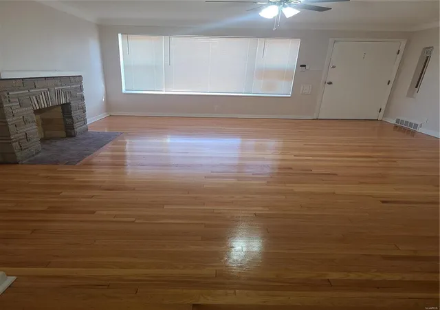 Photo 3 of Single family home for sale at 9247 Sundown Dr, Saint Louis, MO 63136 | MLS# 25004552 | Listing updated on 2025-02-27