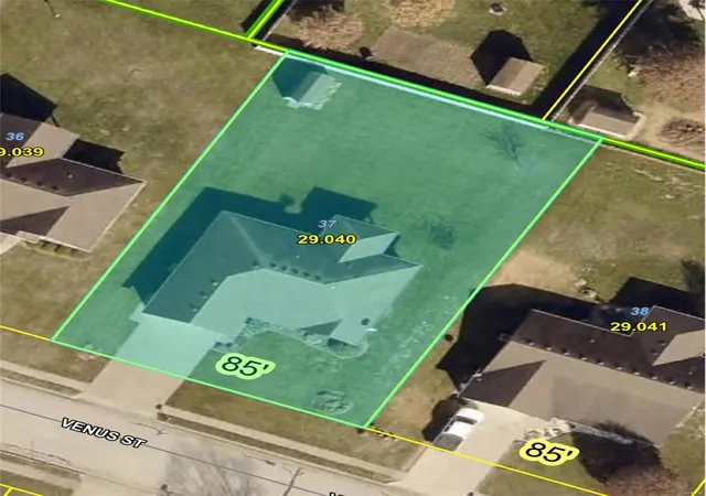 Photo 25 of Single family home for sale at 140 Venus St, Holts Summit, MO 65043 | MLS# 25004602 | Listing updated on 2025-01-29