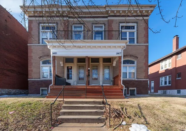 Photo 2 of Multi family home for sale at 5417 S Broadway, Saint Louis, MO 63111 | MLS# 25004713 | Listing updated on 2025-03-19