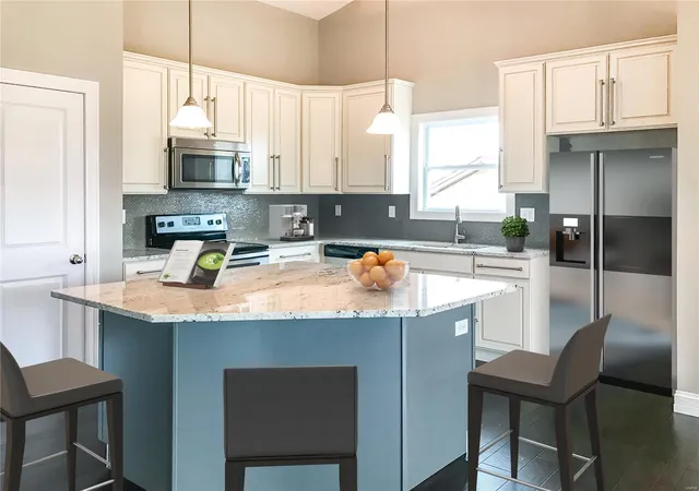 Photo 2 of Single family home for sale at 66 Fiddler's Close Ct #66 STB, Washington, MO 63090 | MLS# 25004841 | Listing updated on 2025-01-30