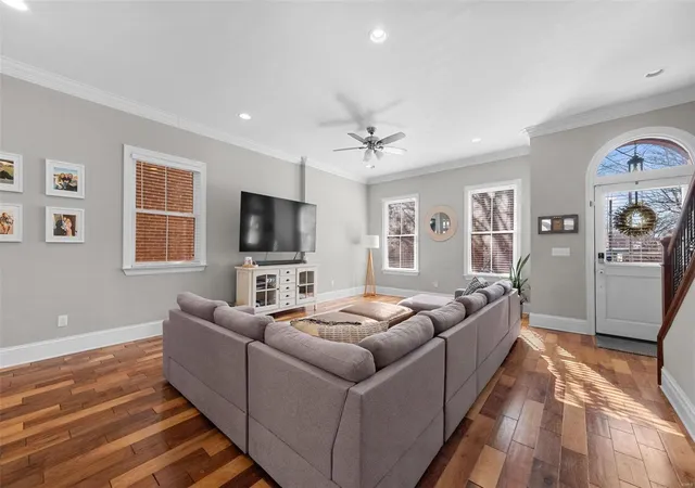 Photo 4 of Single family home for sale at 1911 Utah St, Saint Louis, MO 63118 | MLS# 25005059 | Listing updated on 2025-03-10