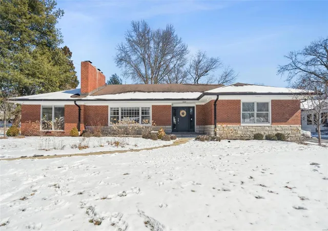 Photo 1 of Single family home for sale at 9021 Stonebridge, Saint Louis, MO 63117 | MLS# 25005073 | Listing updated on 2025-03-03