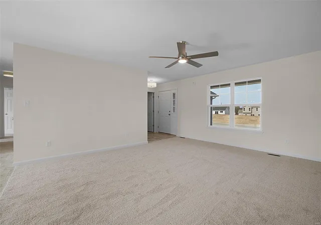 5th image of 894 Woodbridge Way, Truesdale, MO 63380 | MLS# 25005086