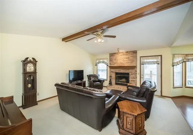 Photo 3 of Single family home for sale at 4223 Greensboro Dr, Saint Charles, MO 63304 | MLS# 25005124 | Listing updated on 2025-02-07