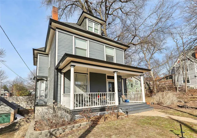 Photo 2 of Single family home for sale at 2057 Blendon Pl, Saint Louis, MO 63143 | MLS# 25005200 | Listing updated on 2025-02-27