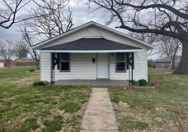 1st image of 519 N Park St, Park Hills, MO 63601 | MLS# 25005332