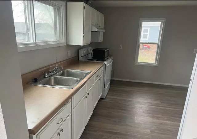 4th image of 519 N Park St, Park Hills, MO 63601 | MLS# 25005332