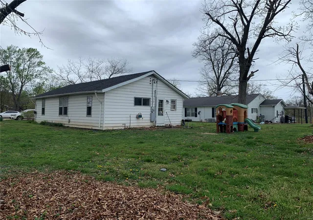 9th image of 519 N Park St, Park Hills, MO 63601 | MLS# 25005332