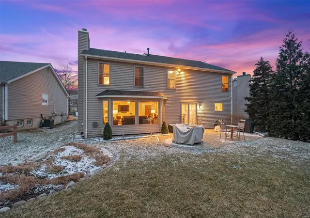 Photo 3 of Single family home for sale at 9854 Grantview Forest Dr, Saint Louis, MO 63123 | MLS# 25005337 | Listing updated on 2025-02-21