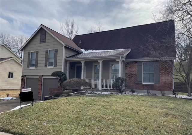 Photo 1 of Single family home for sale at 3628 Whispering Ridge Ln, Saint Louis, MO 63129 | MLS# 25005394 | Listing updated on 2025-03-20