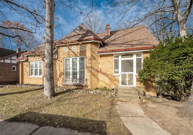 Photo 2 of Sale Pending at 511 Goethe Ave, Saint Louis, MO 63122 | MLS# 25005432 | Listing updated on 2025-03-09