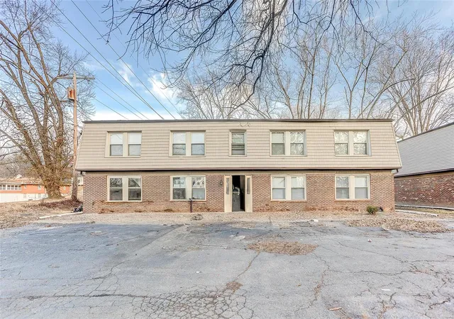 4th image of 313 W I St, Swansea, IL 62226 | MLS# 25005540