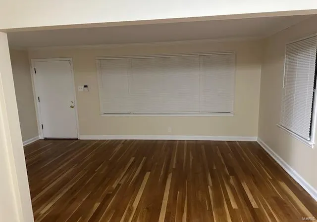 Photo 2 of Single family home for sale at 1410 Akron Dr, Saint Louis, MO 63137 | MLS# 25005543 | Listing updated on 2025-03-17