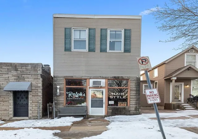 Photo 1 of Sale Pending at 5406 Magnolia Ave, Saint Louis, MO 63139 | MLS# 25005797 | Listing updated on 2025-03-10