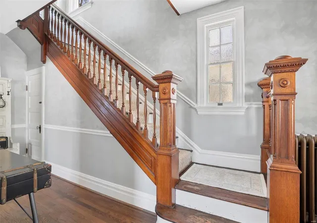 Photo 4 of Single family home for sale at 238 Houston St, Saint Charles, MO 63301 | MLS# 25005901 | Listing updated on 2025-03-07