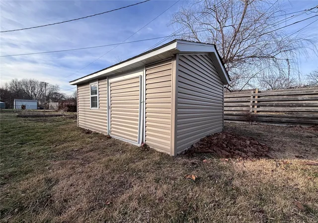 Photo 22 of Single family home for sale at 1311 Springdale St, Mexico, MO 65265 | MLS# 25005976 | Listing updated on 2025-03-14