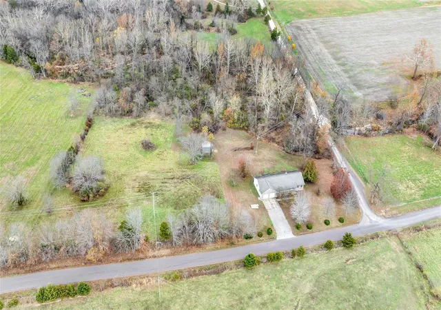 4th image of 1967 Old Springfield Rd, Cuba, MO 65453 | MLS# 25006020