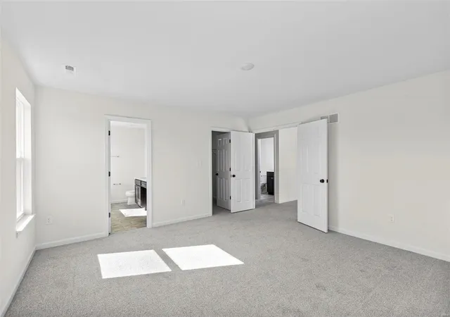 5th image of 2332 Femau Ct, Florissant, MO 63031 | MLS# 25006210