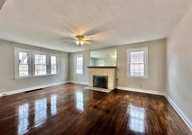 Photo 1 of Single family home for sale at 207 8th Street, Crystal City, MO 63019 | MLS# 25006397 | Listing updated on 2025-03-17