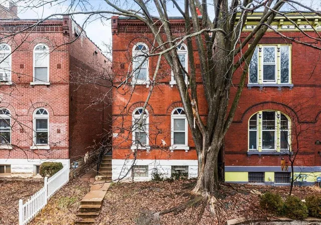 Photo 2 of Single family home for sale at 3441 California Avenue, Saint Louis, MO 63118 | MLS# 25006480 | Listing updated on 2025-03-19
