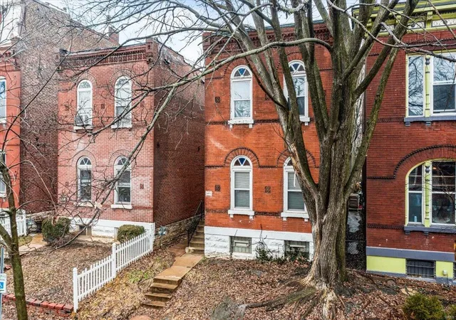 Photo 3 of Single family home for sale at 3441 California Avenue, Saint Louis, MO 63118 | MLS# 25006480 | Listing updated on 2025-03-19