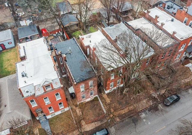 Photo 4 of Single family home for sale at 3441 California Avenue, Saint Louis, MO 63118 | MLS# 25006480 | Listing updated on 2025-03-19