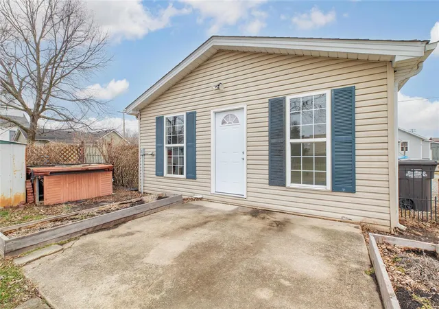 Photo 29 of Sale Pending at 123 S Lincoln St, Worden, IL 62097 | MLS# 25006484 | Listing updated on 2025-03-16
