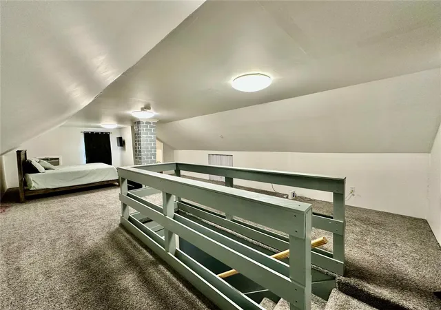 Photo 3 of Single family home for sale at 3408 Lincoln St, Alton, IL 62002 | MLS# 25006560 | Listing updated on 2025-02-08