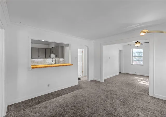 Photo 3 of Single family home for sale at 9020 Southview Ln, Saint Louis, MO 63123 | MLS# 25006579 | Listing updated on 2025-03-17