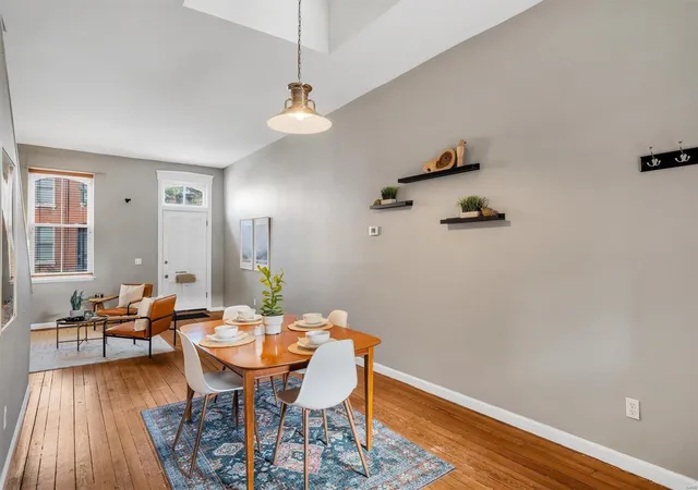 Photo 4 of Townhouse for sale at 1230 Sidney St, Saint Louis, MO 63104 | MLS# 25006620 | Listing updated on 2025-03-12