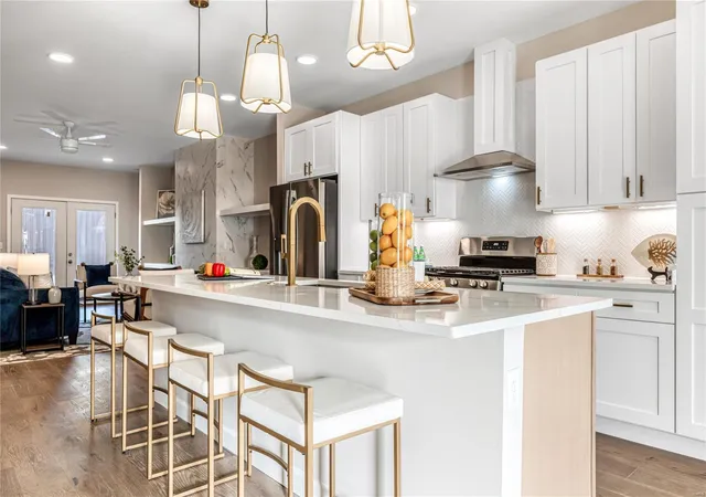 Photo 2 of Single family home for sale at 6295 Magnolia Ave, Saint Louis, MO 63139 | MLS# 25006697 | Listing updated on 2025-02-08