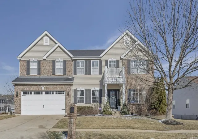 Photo 1 of Single family home for sale at 1731 Emerald Crk Dr, Florissant, MO 63031 | MLS# 25006757 | Listing updated on 2025-02-14