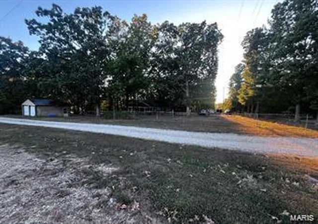 Homes for sale in St. James, MO | 17350 Cr 1060, St. James, MO 65559 | MLS# 25006806