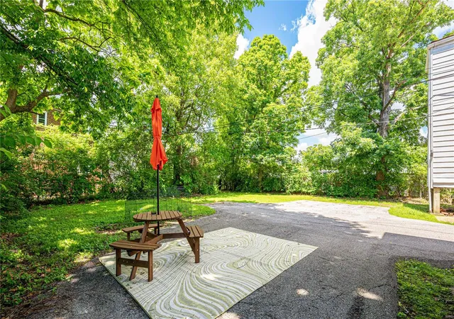 Photo 6 of Multi family home for sale at 1323 Woodland Dr, Saint Louis, MO 63117 | MLS# 25006910 | Listing updated on 2025-02-09
