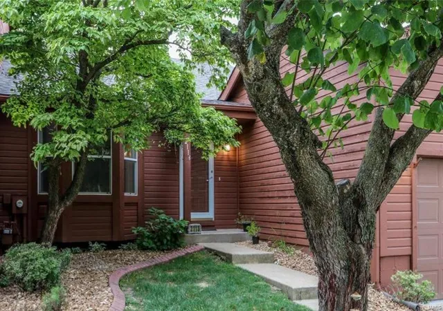 Photo 1 of Condo for sale at 2113 Bayonne Dr #37B, Saint Charles, MO 63303 | MLS# 25006964 | Listing updated on 2025-03-09