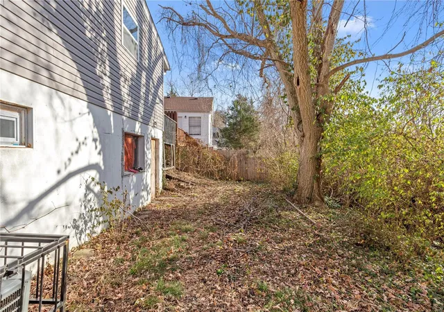 3rd image of 9839 Jeffrey Dr, St. Louis, MO 63137 | MLS# 25007164