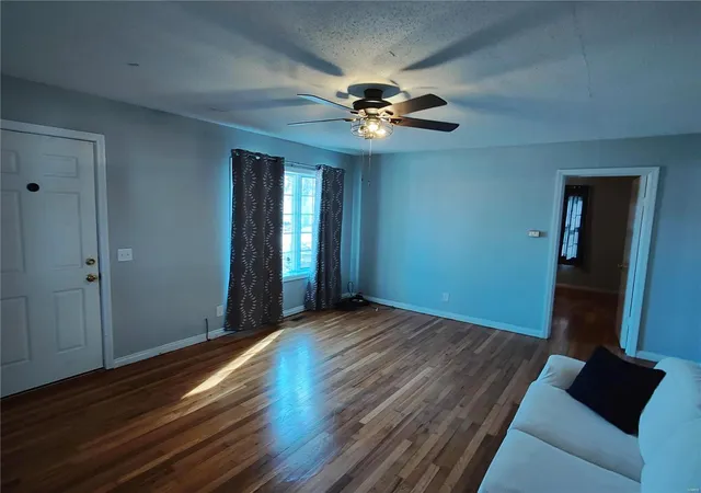 3rd image of 717 N 5Th St, Elsberry, MO 63343 | MLS# 25007170