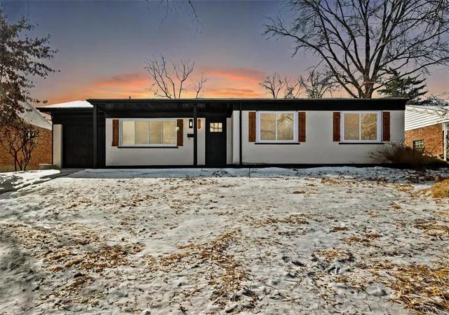 Photo 1 of Single family home for sale at 8646 Spoon Dr, Saint Louis, MO 63132 | MLS# 25007308 | Listing updated on 2025-03-08
