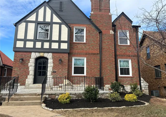 Photo 1 of Sale Pending at 7361 Stanford Ave, Saint Louis, MO 63130 | MLS# 25007320 | Listing updated on 2025-03-10