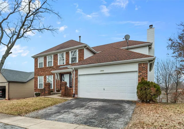Photo 2 of Single family home for sale at 12833 Polo Parc Dr, Saint Louis, MO 63146 | MLS# 25007481 | Listing updated on 2025-02-27