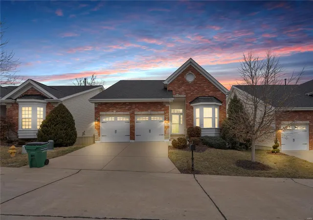 Photo 1 of Single family home for sale at 12525 New Woodland Ct, Saint Louis, MO 63146 | MLS# 25007569 | Listing updated on 2025-02-13