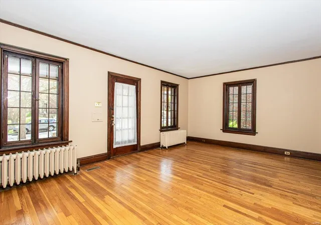 Photo 3 of Single family home for sale at 7475 Gannon Ave, Saint Louis, MO 63130 | MLS# 25007613 | Listing updated on 2025-04-04