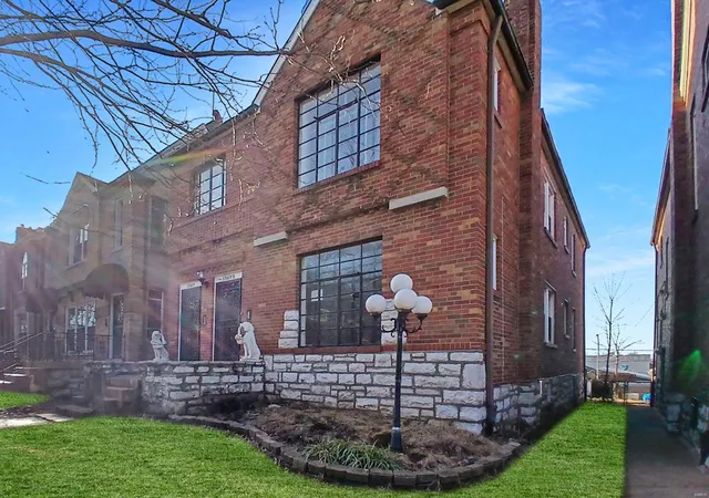 Photo 2 of Sale Pending at 3662 Marceline Terr, Saint Louis, MO 63116 | MLS# 25007628 | Listing updated on 2025-03-05