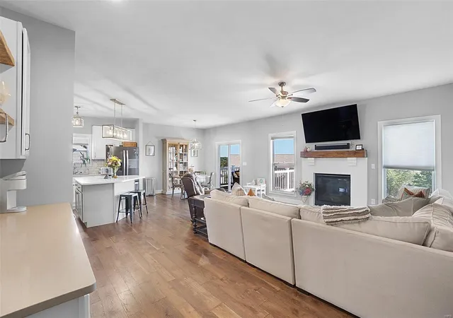 Photo 2 of Single family home for sale at 63 Fiddler's Close Ct #63 STB, Washington, MO 63090 | MLS# 25007642 | Listing updated on 2025-02-12