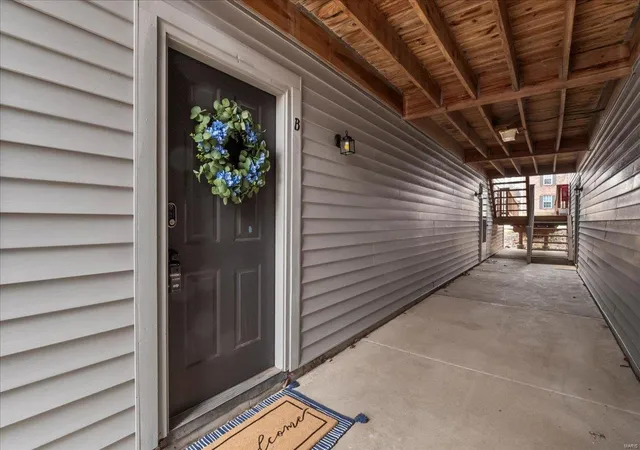 Photo 2 of Single family home for sale at 7415 Triwoods Dr #B, Saint Louis, MO 63119 | MLS# 25007701 | Listing updated on 2025-03-18
