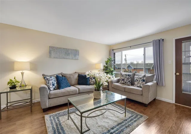 Photo 2 of Condo for sale at 10 Fairways Cir #G, Saint Charles, MO 63303 | MLS# 25007741 | Listing updated on 2025-03-15