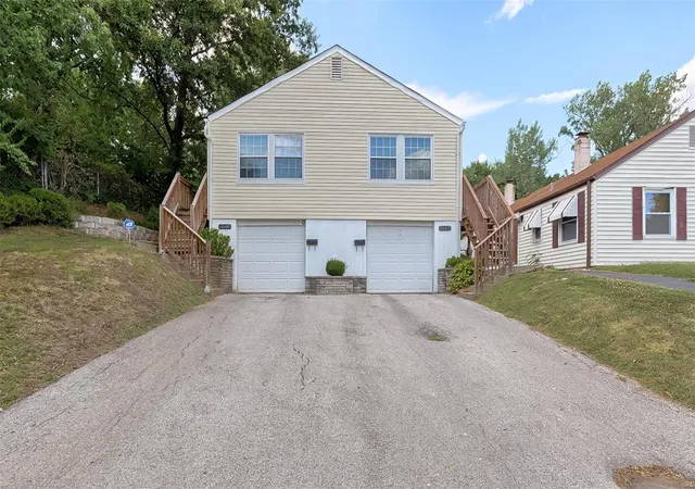 Photo 1 of Sale Pending at 6667 W W Park Ave, Saint Louis, MO 63139 | MLS# 25007796 | Listing updated on 2025-03-04