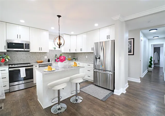 Photo 1 of Single family home for sale at 9340 Brenda Ave, Saint Louis, MO 63123 | MLS# 25007856 | Listing updated on 2025-03-17
