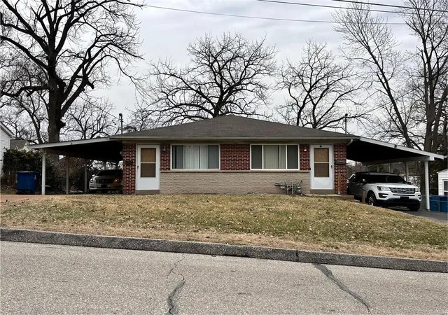 Multi family home for sale at 2552 Burns Ave, Saint Louis, MO 63114 | MLS# 25007876