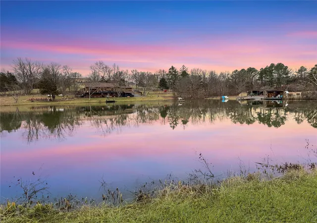 2nd image of 5760 Deerfield Ln, Washington, MO 63090 | MLS# 25007892